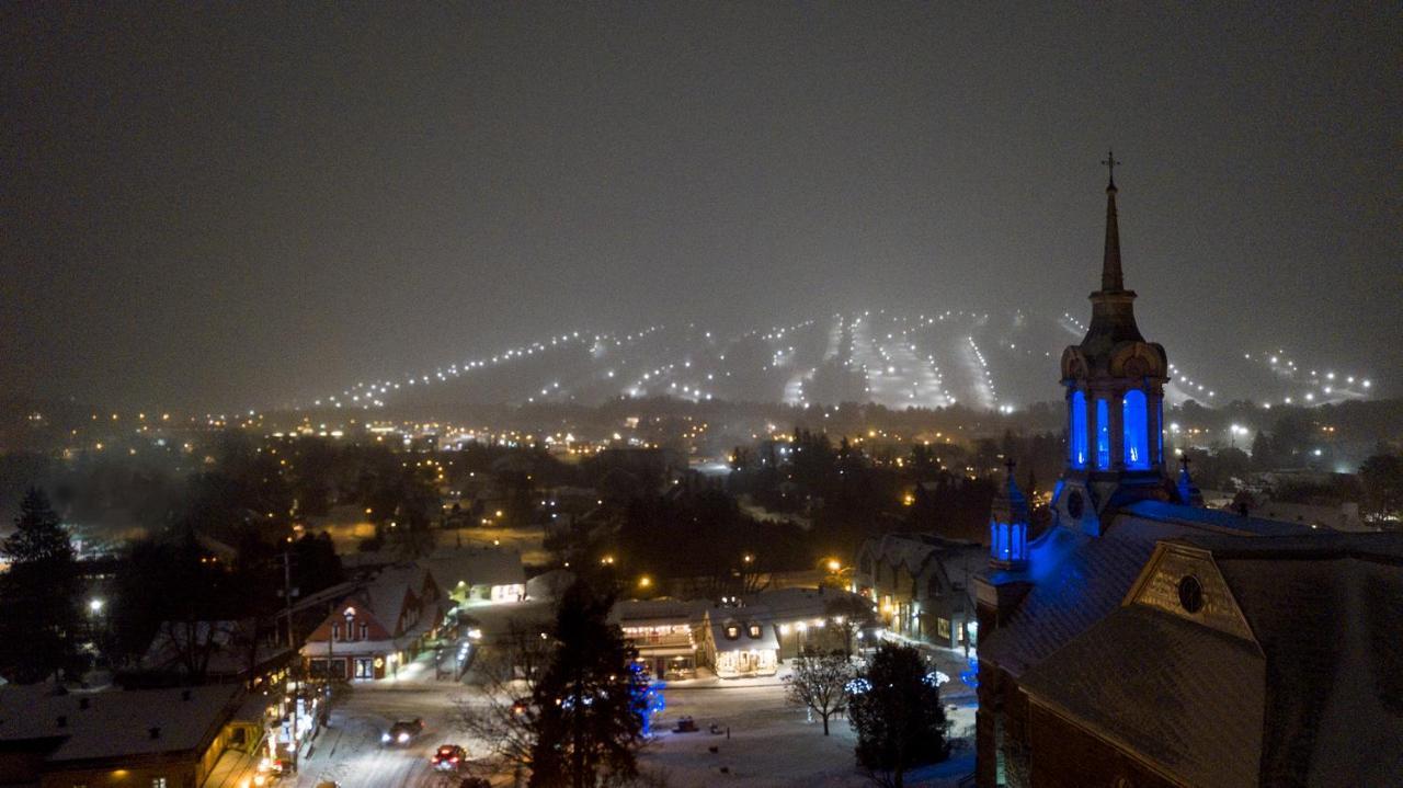 Au Coeur De Saint-Sauveur Bed & Breakfast Dış mekan fotoğraf
